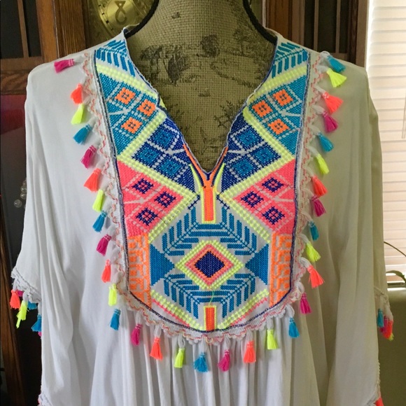 Brilliantly Bright Blouse - Picture 2 of 4